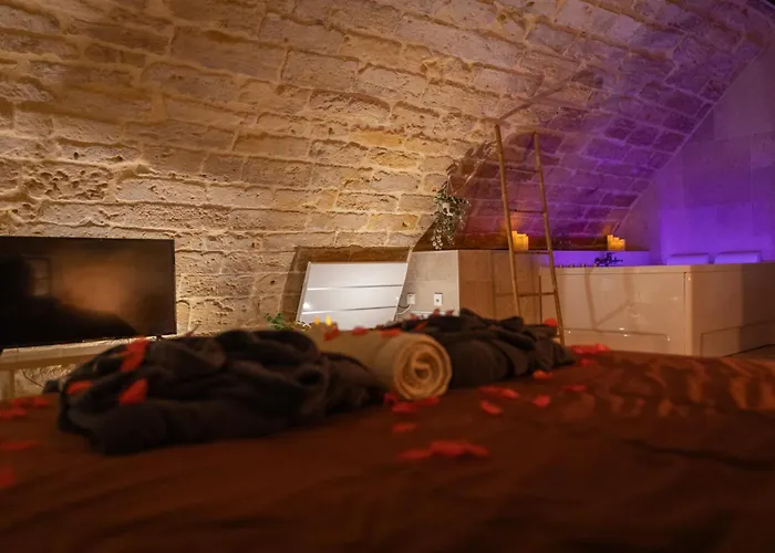 Le Troglochill דירה